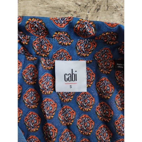 CABI Womens Top Small Blue / Red Roses Blouse Collar Sleeveless Print - Picture 4 of 4
